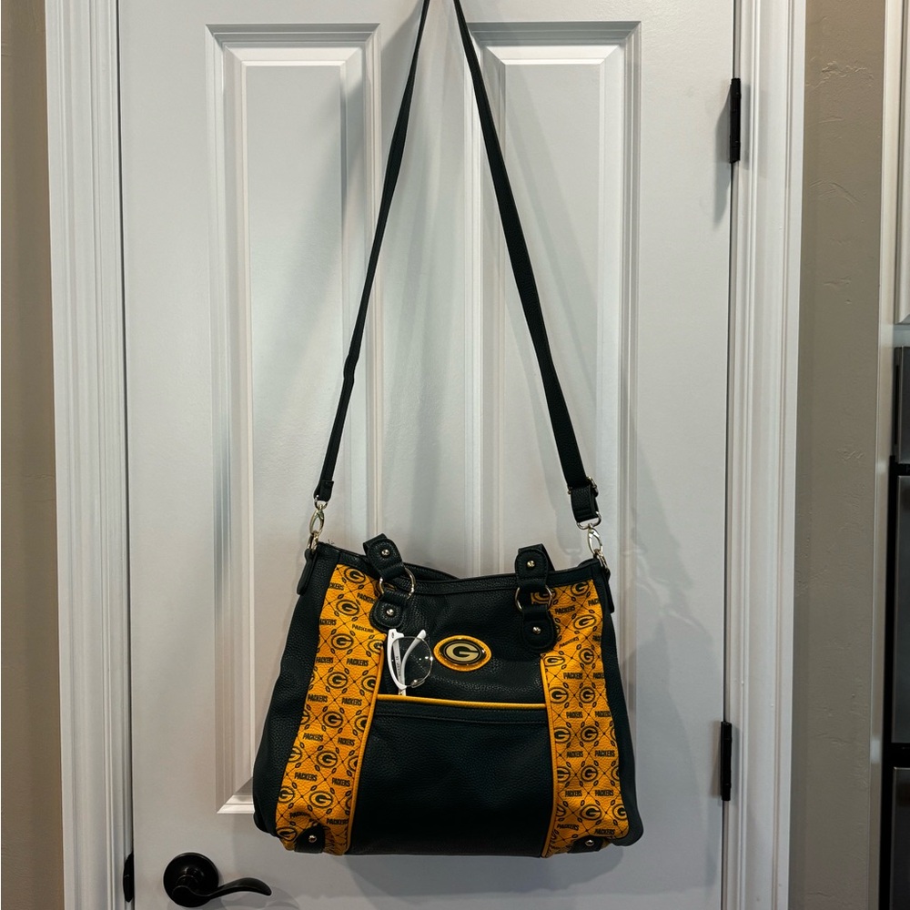 Green Bay Packers Green and Gold stylish shoulder/crossbody bag
